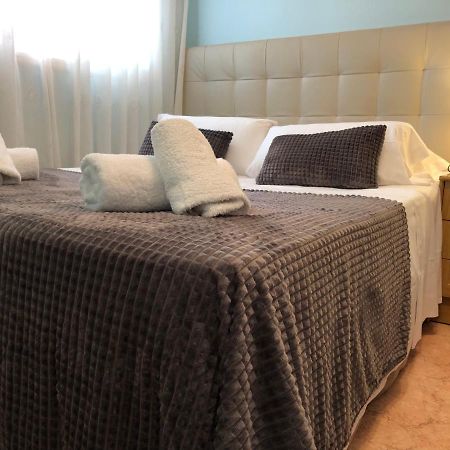 Apartamento Playa Santa Sussana Barcelona Санта-Сусанна Экстерьер фото